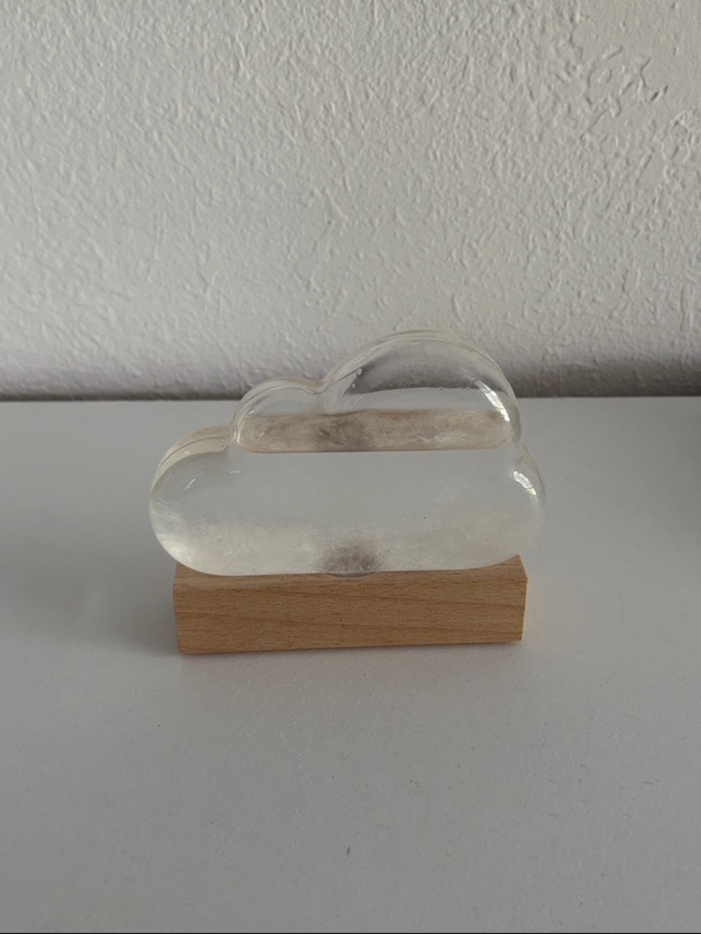 Storm cloud glass decor